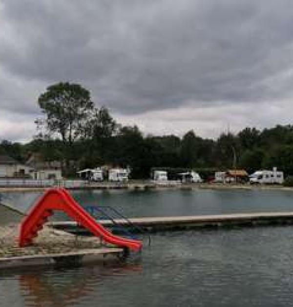 Hoofdfoto Stellplatz am Freibad
