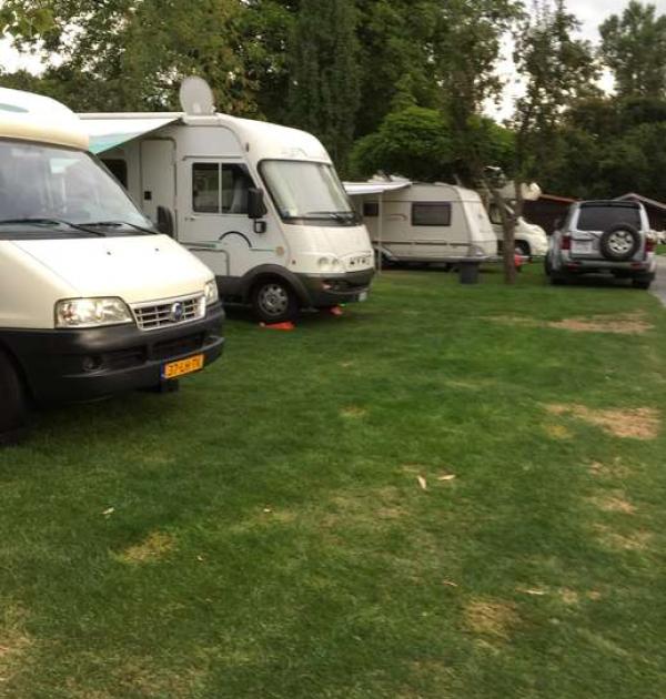 Hoofdfoto AutoCamp Trojská
