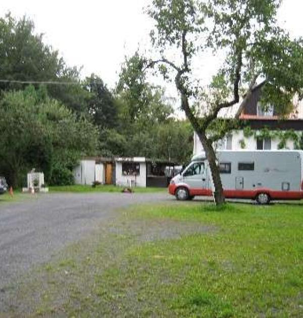 Hoofdfoto Camperplaats V Korab / A Meinelt