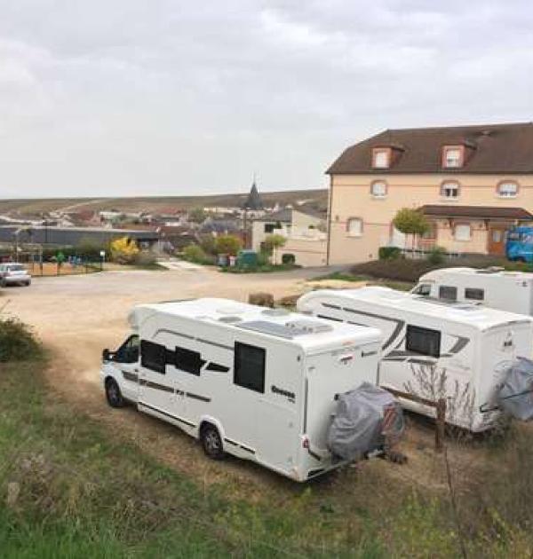 Hoofdfoto Aire de Camping-Car La Carriere