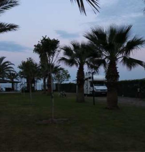 Hoofdfoto Captain Caravan & Tent Camping