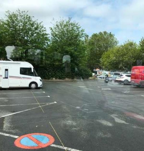 Hoofdfoto Parking Roy Bry