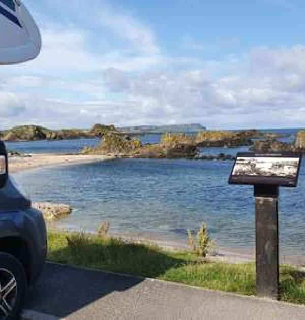 Hoofdfoto Car Park Ballintoy Harbor