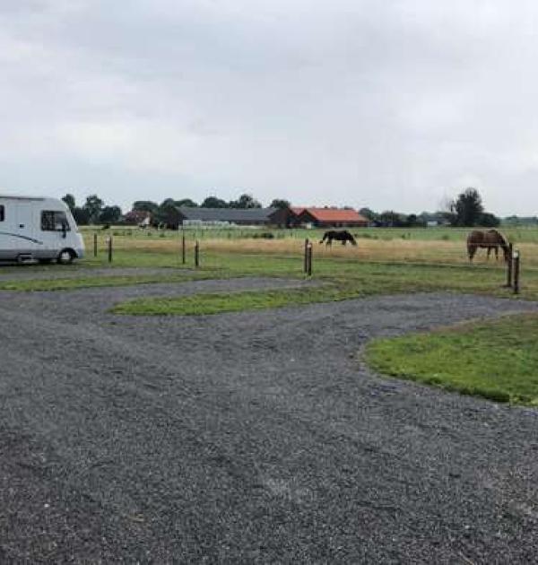 Hoofdfoto Camperlocatie Stal Hiensch
