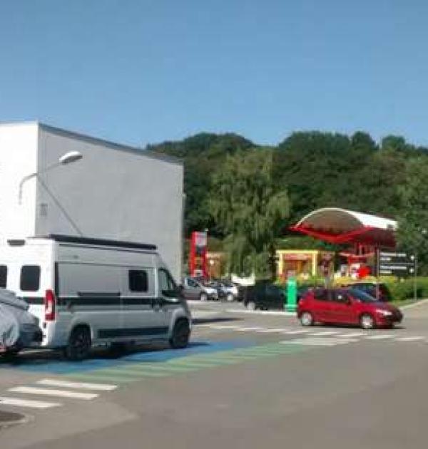 Hoofdfoto Camperservice Géant Casino