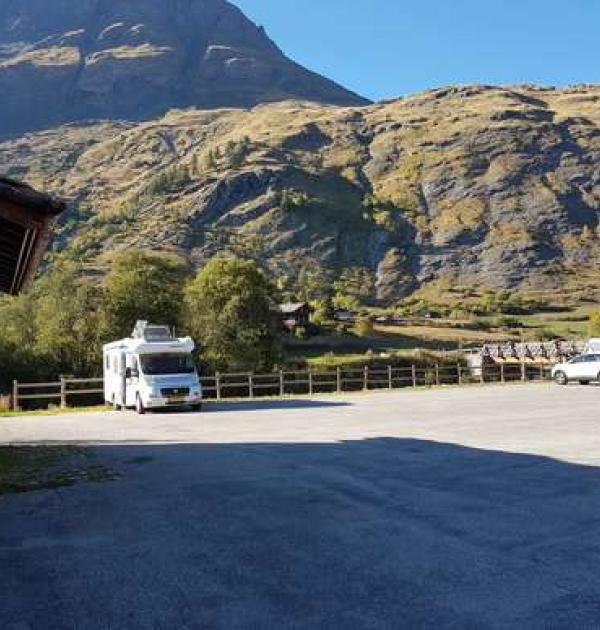 Hoofdfoto Parking Le Villaron