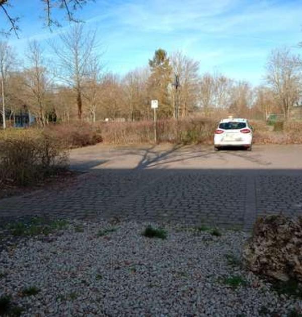 Hoofdfoto An der Petersberghalle