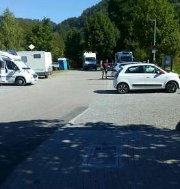 Hoofdfoto Wohnmobilstellplatz “Flösserwasen”