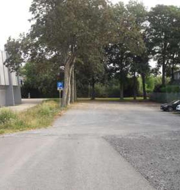 Hoofdfoto Stellplatz an der Rundsporthalle