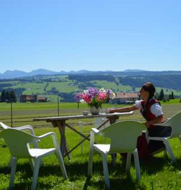 Hoofdfoto Alex Garten mit Bergblick