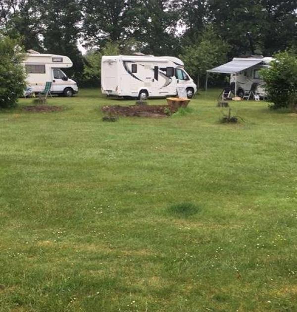 Hoofdfoto IQBAL Wohnmobilstell- & Campingplatz mit Flair