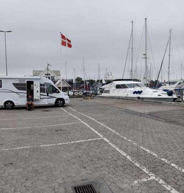 Hoofdfoto Parking Hals bådelaug